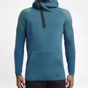 Nike Men's Teal Hooded Jacket